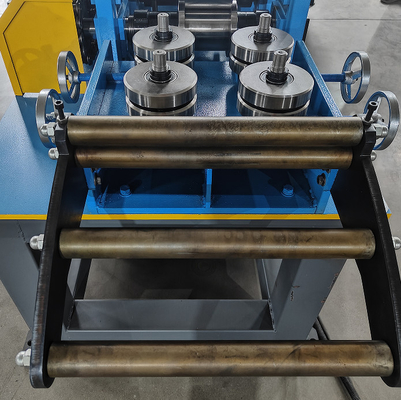 Slot Angle Roll Forming Equipment Mesin dapat diandalkan