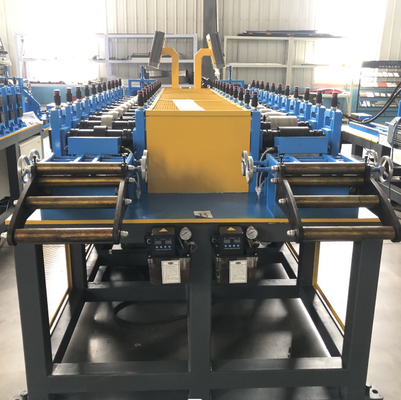 Kombo Profil Topi Dan Profil Wall Angle Rolling Machine Efisien