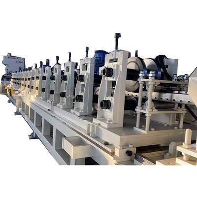 Palet vertikal Rolling Forming Machine sangat otomatis
