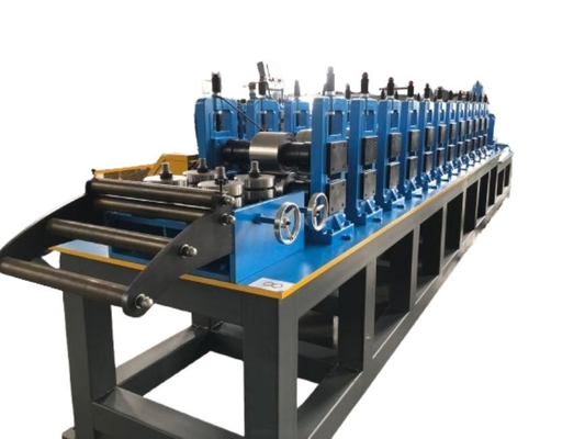 Versatile Slotted Stud And Track Roll Forming Machine untuk bentuk dan ukuran slot khusus