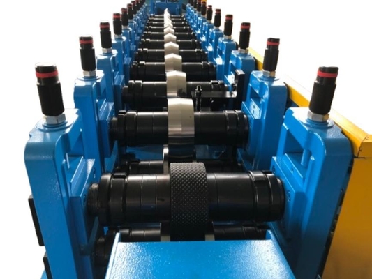 Kualitas Tinggi Slotted Stud Dan Track Roll Forming Machine Untuk Attachment Positif Dan Kekuatan Dinding