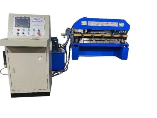 PPGI / GI Standar yang sangat baik 7.2 Panel Steel Sheet Roll Forming Machine Kualitas tinggi