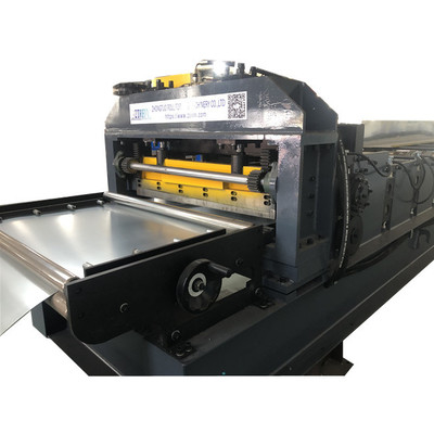 Dovetail Decking roll forming machine untuk pasar Amerika Serikat Dirancang dan diproduksi untuk kebutuhan khusus negara