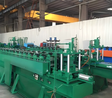 High Speed Rack Shelf Roll Forming Machine Dengan Servo Feeder Dan Hydraulic Punch