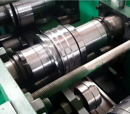 High Speed Rack Shelf Roll Forming Machine Dengan Servo Feeder Dan Hydraulic Punch