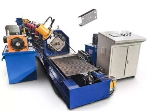 Full Automatic C / Z Purlin Roll Former Dengan Roller Disesuaikan