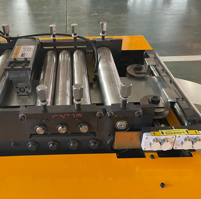 Hat Purline Roll Forming Machine Membuat Profil Purlines Dalam Batch Secara Otomatis